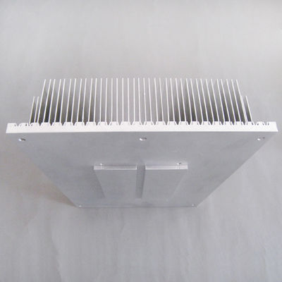 Hợp kim tản nhiệt TEC thực tế, tản nhiệt nhôm ép đùn màu bạc