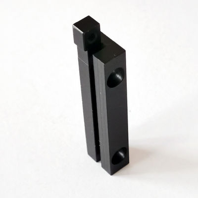 Các bộ phận phay CNC được gia công chống gỉ Màu đen Anodized Đa năng